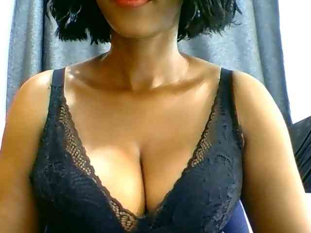 Belinda97 webcam