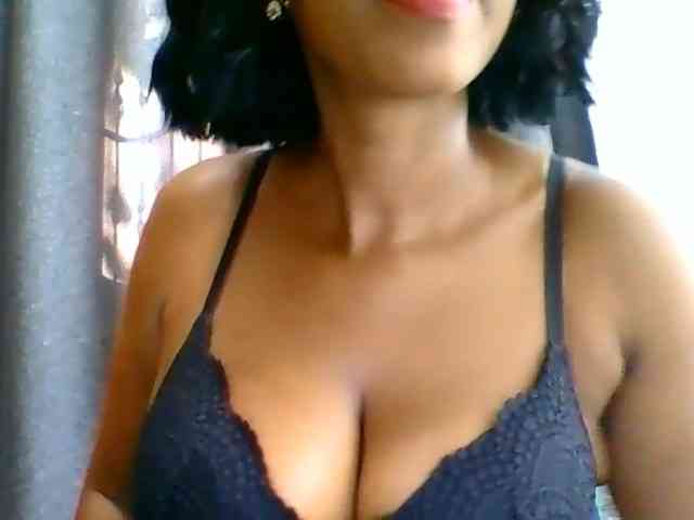 Belinda97 webcam