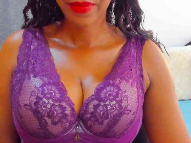 Belinda97 webcam