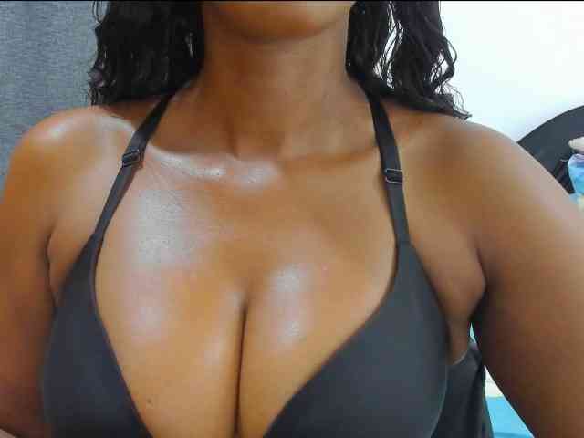 Belinda97 webcam