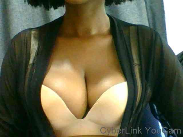 Belinda97 webcam