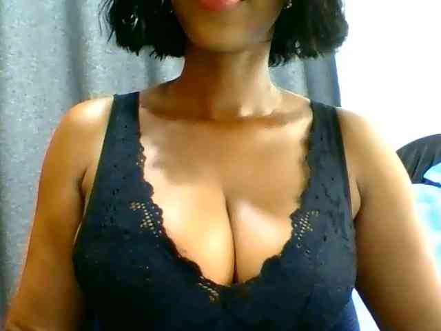 Belinda97 webcam