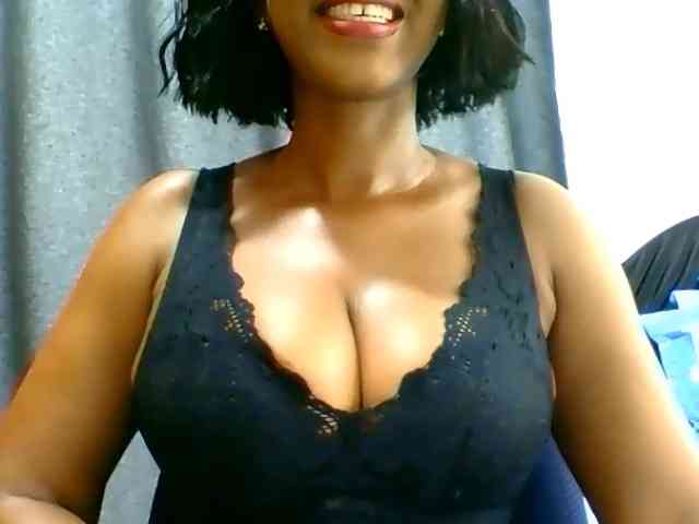 Belinda97 webcam