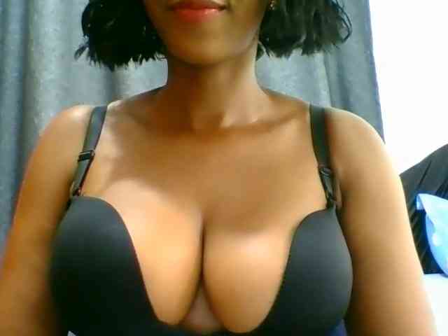 Belinda97 webcam