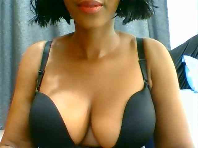 Belinda97 webcam