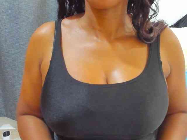 Belinda97 webcam