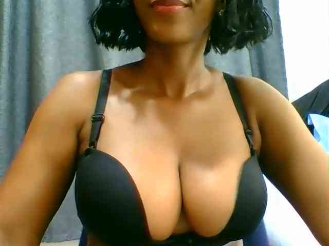 Belinda97 webcam