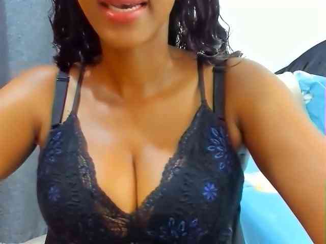 Belinda97 webcam