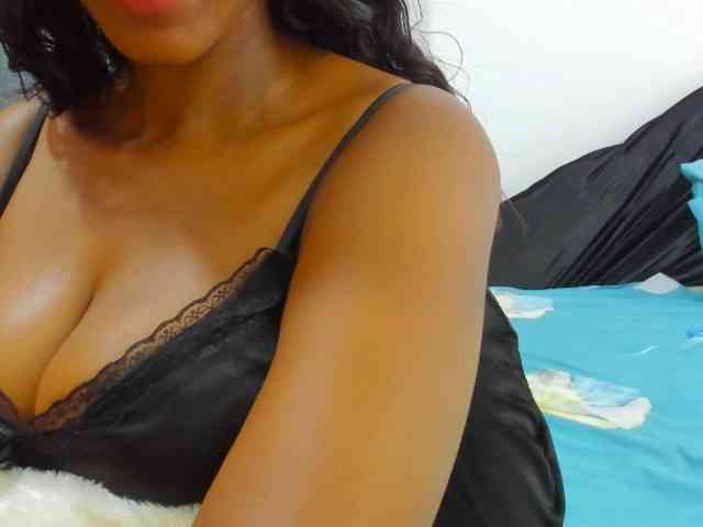 Belinda97 webcam
