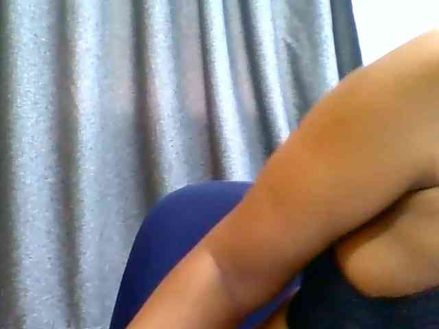 Belinda97 webcam