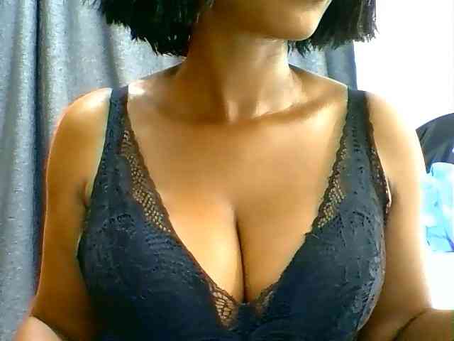 Belinda97 webcam