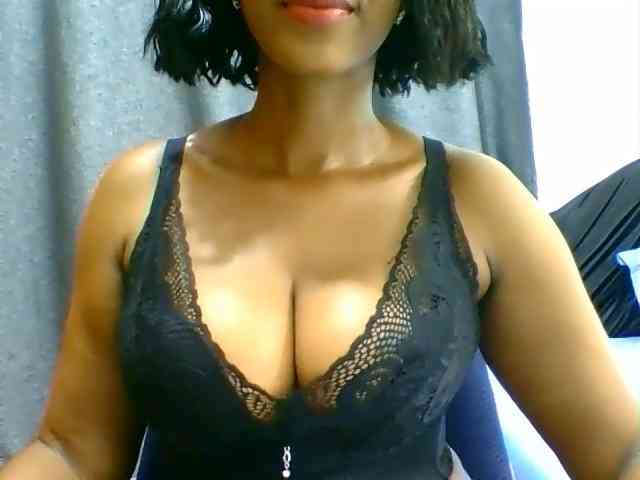 Belinda97 webcam