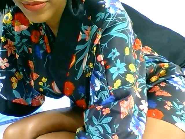Belinda97 webcam