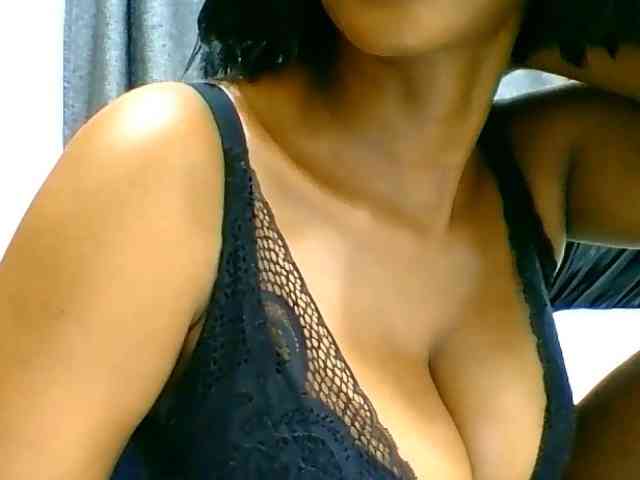 Belinda97 webcam