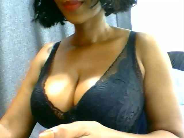 Belinda97 webcam