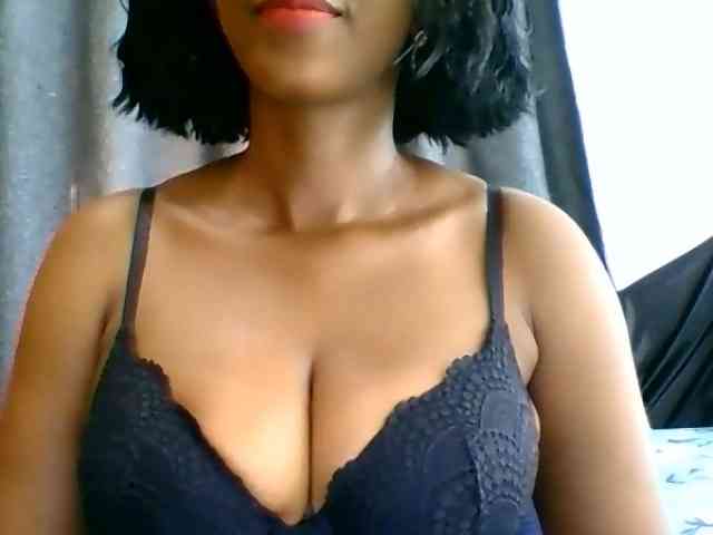 Belinda97 webcam
