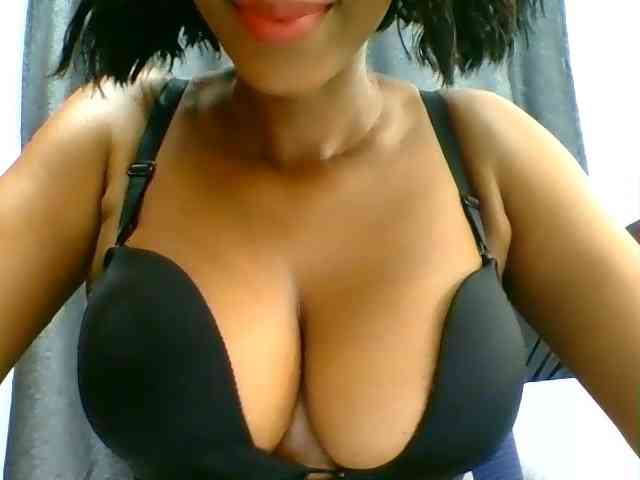 Belinda97 webcam