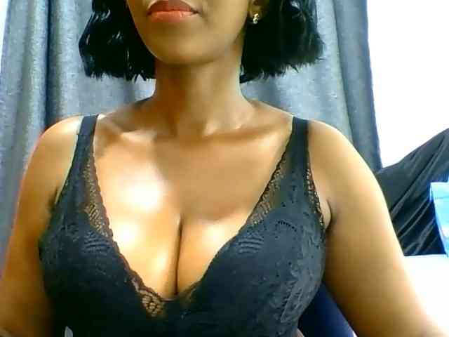 Belinda97 webcam