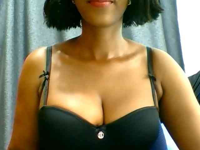 Belinda97 webcam