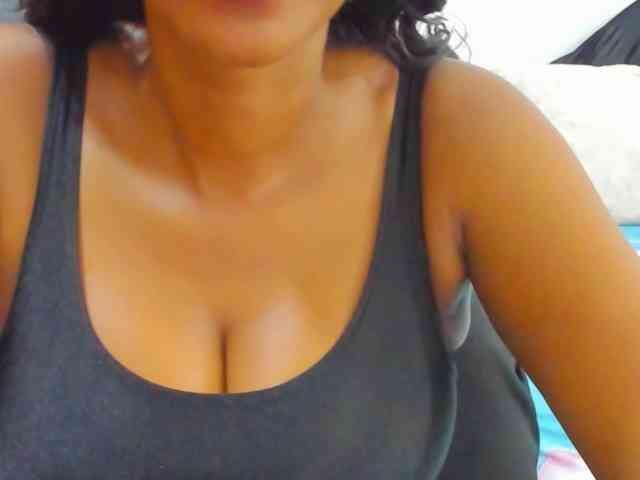 Belinda97 webcam