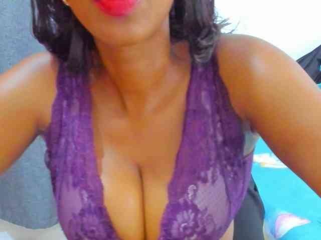 Belinda97 webcam