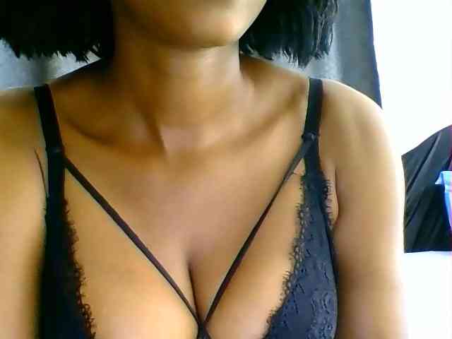 Belinda97 webcam
