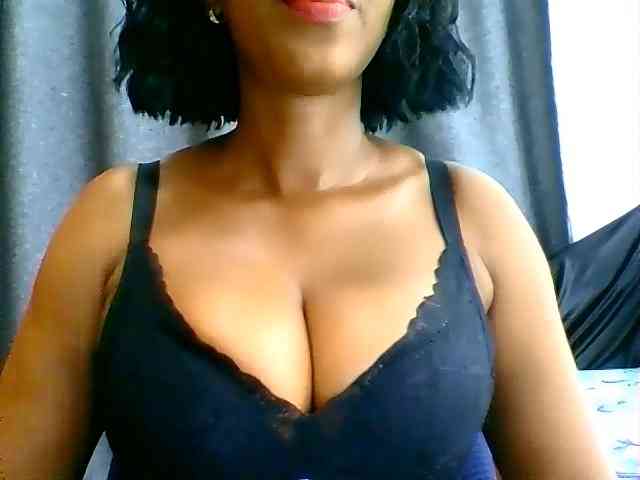 Belinda97 webcam