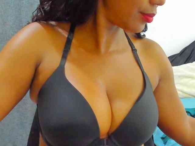Belinda97 webcam