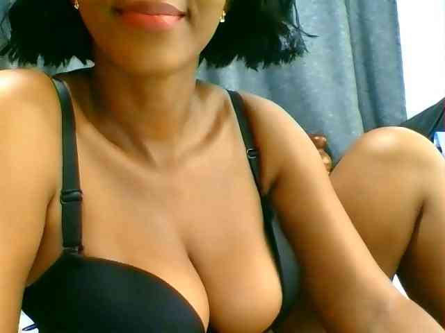 Belinda97 webcam