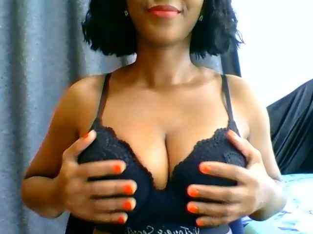 Belinda97 webcam