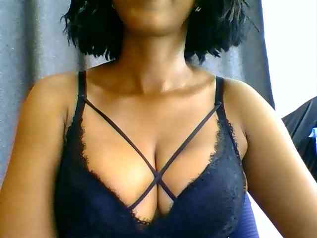 Belinda97 webcam