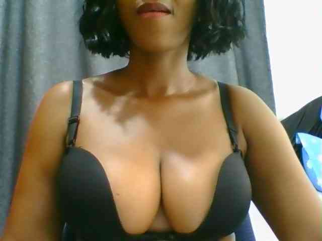 Belinda97 webcam