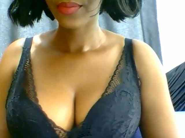 Belinda97 webcam