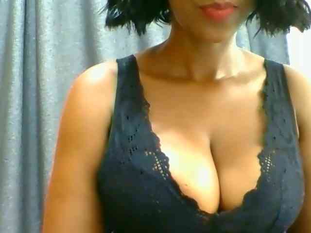 Belinda97 webcam