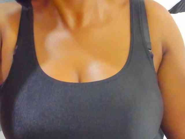 Belinda97 webcam