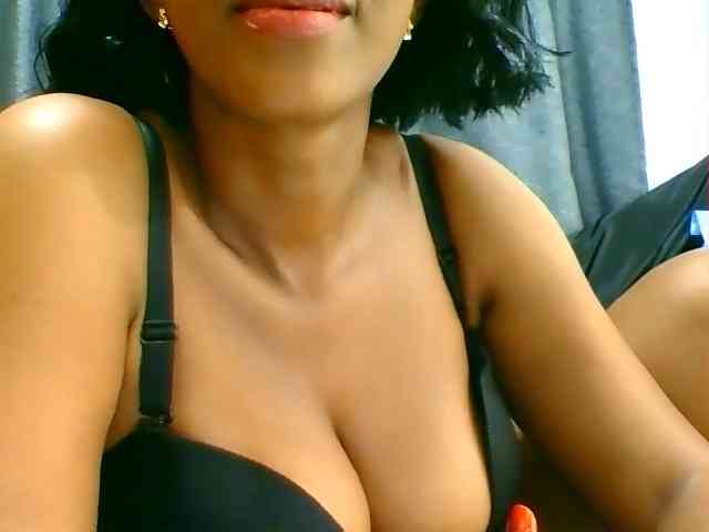 Belinda97 webcam