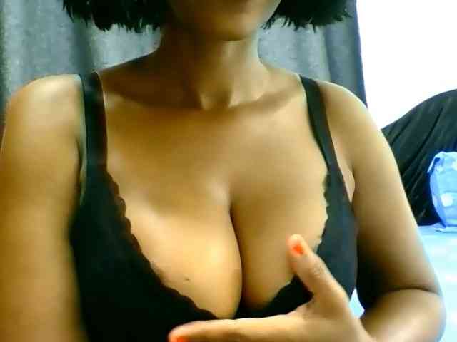 Belinda97 webcam