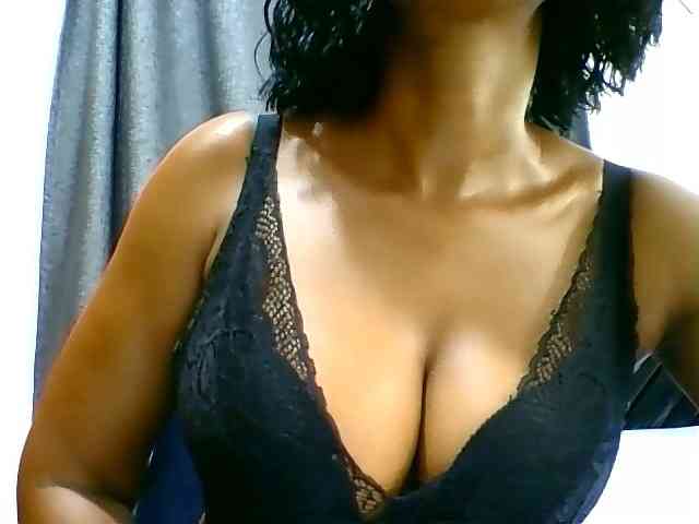 Belinda97 webcam