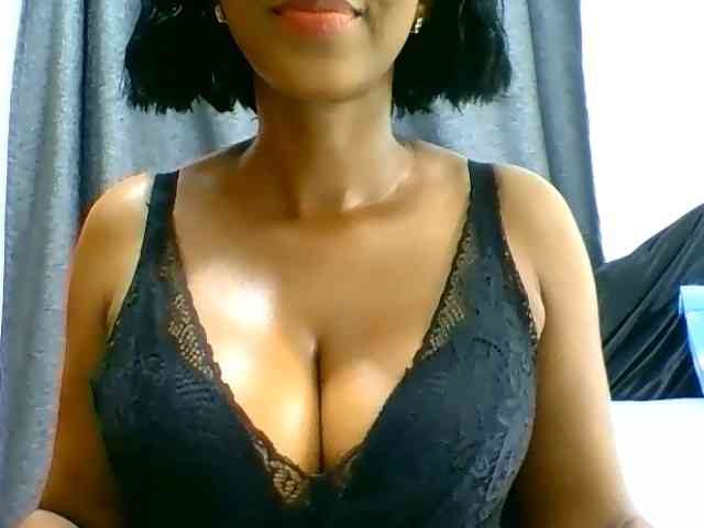 Belinda97 webcam