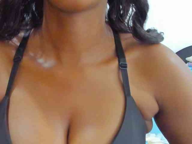 Belinda97 webcam