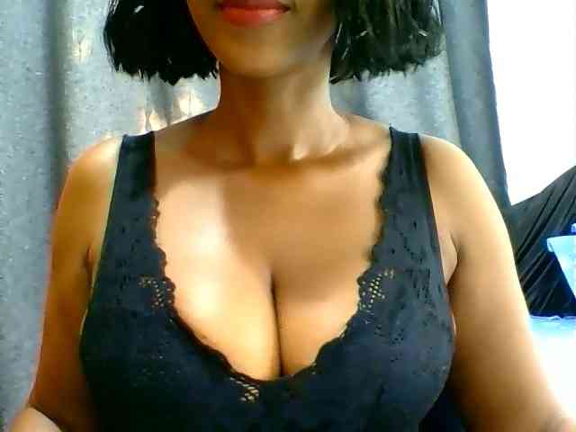 Belinda97 webcam