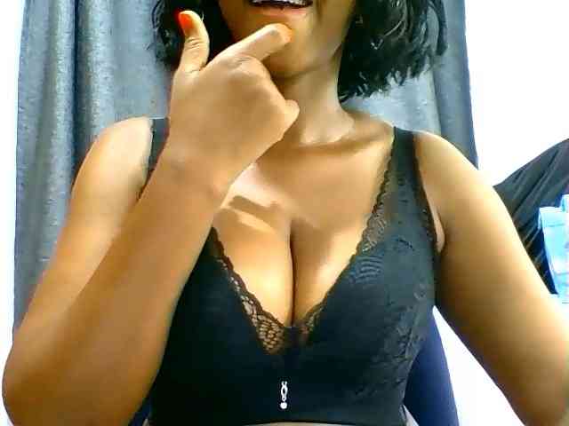 Belinda97 webcam