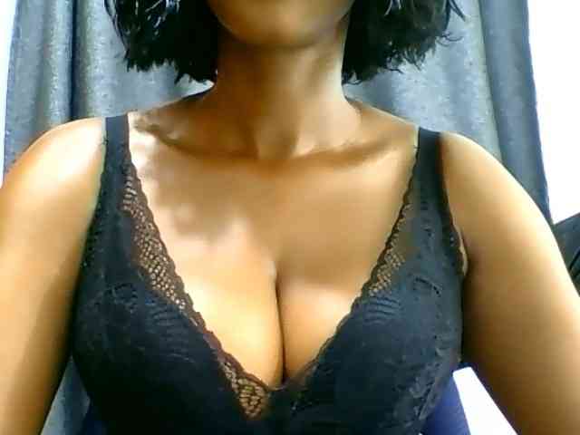 Belinda97 webcam