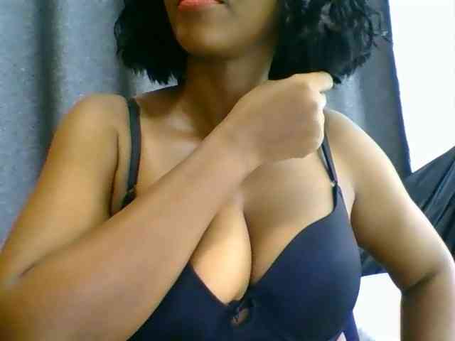 Belinda97 webcam