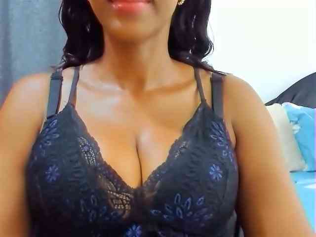 Belinda97 webcam