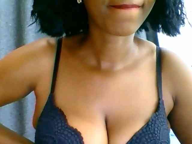 Belinda97 webcam