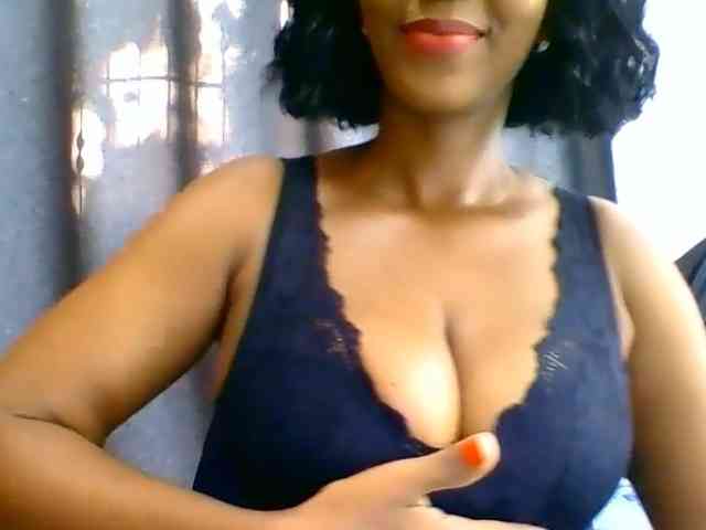 Belinda97 webcam