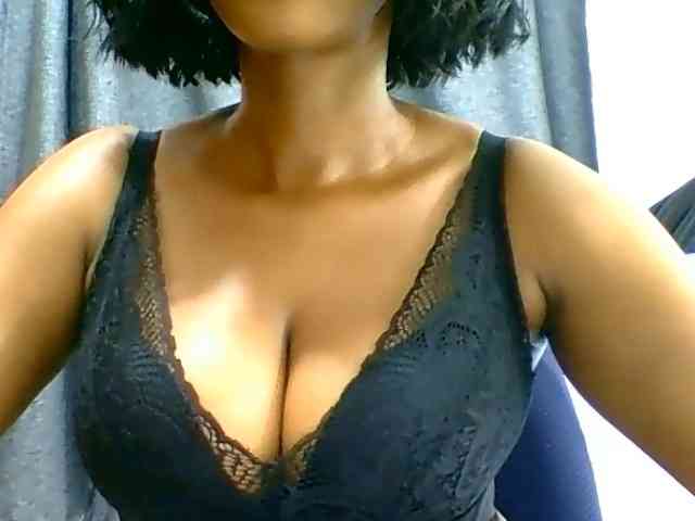 Belinda97 webcam
