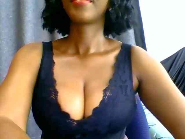 Belinda97 webcam