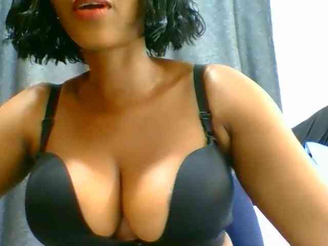 Belinda97 webcam